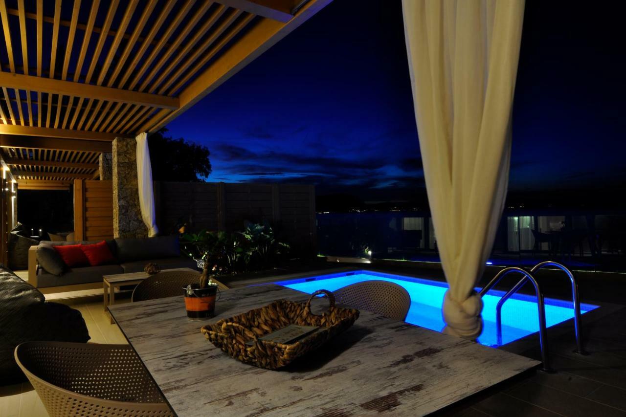 Casa Del Mar Mpoukaris
