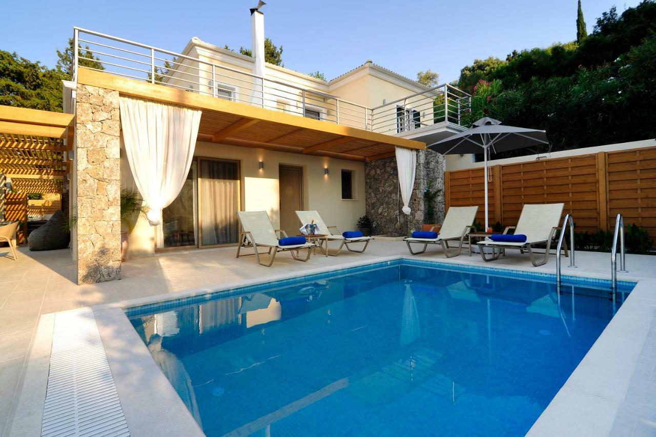 Casa Del Mar Mpoukaris